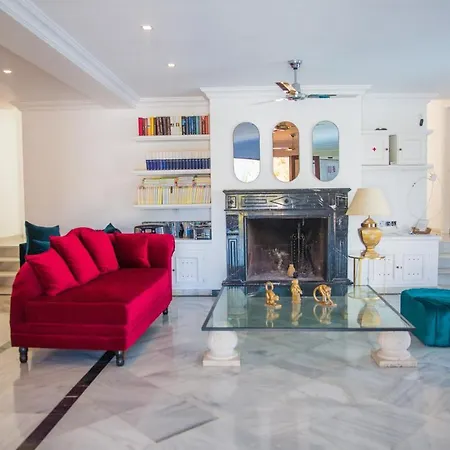 Suites Of Gatsby